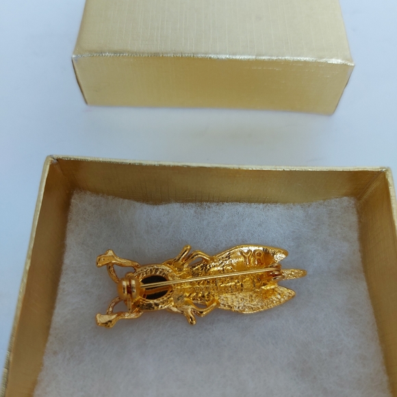 Yves Rocher Brooch - Picture 4 of 5